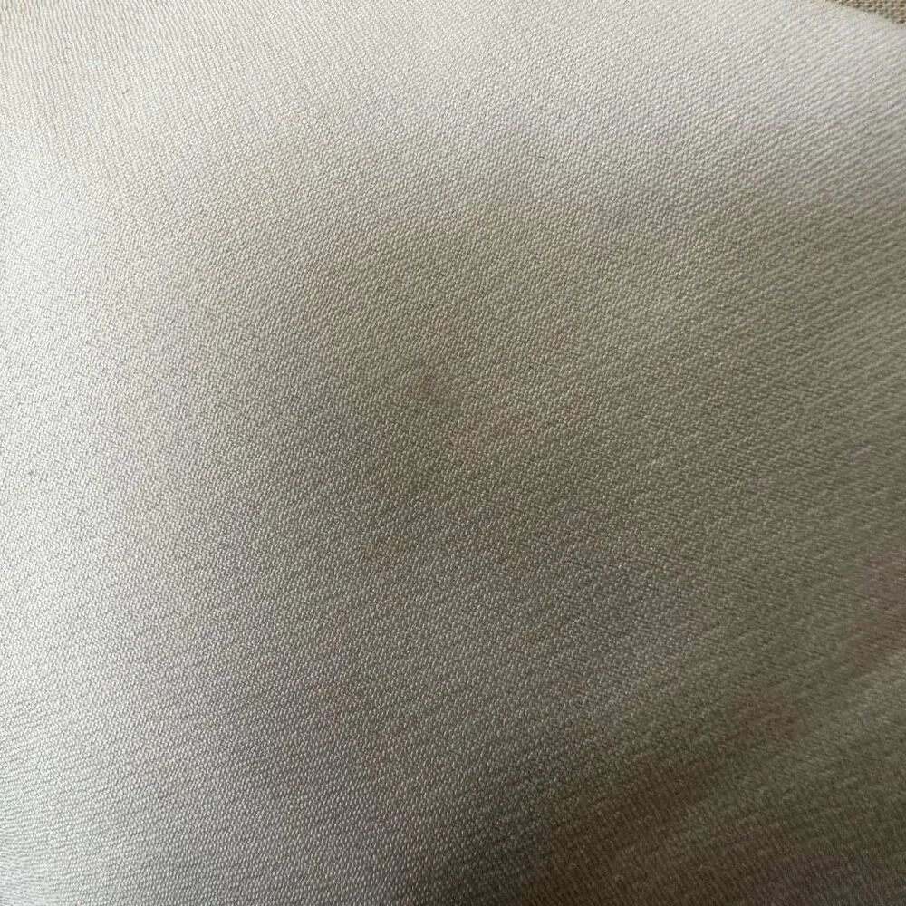 Chicwish Savvy cream crossover cropped sleeveless top - Picture 8 of 9